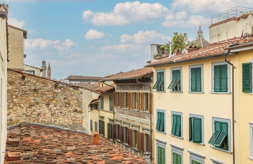 Sant' Ambrogio Apartment | Numa Florence Palazzo Haggis
