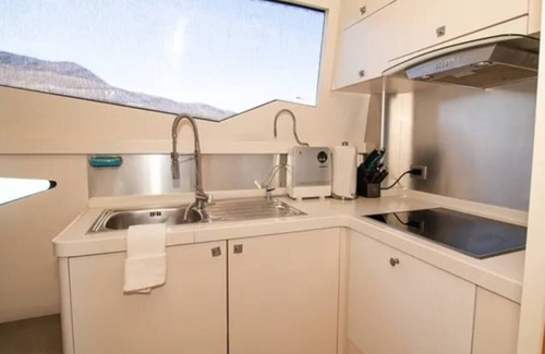 La Paz Boat Rental | Numarine 78´Yacht