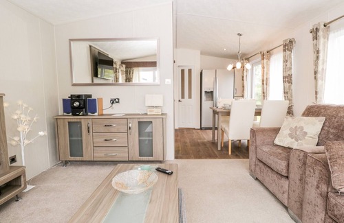 South Lakeland Leisure Village Cottage | Number 10