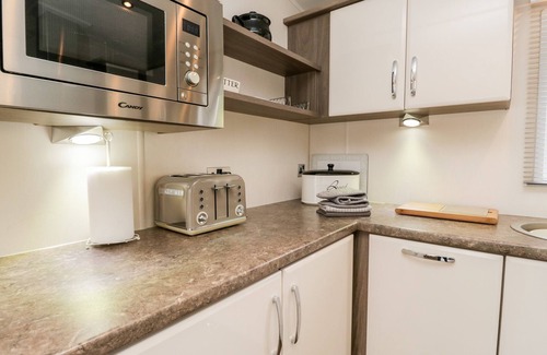South Lakeland Leisure Village Cottage | Number 10