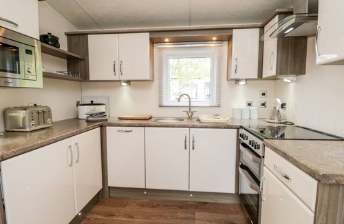 South Lakeland Leisure Village Cottage | Number 10