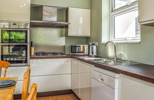 Poole House | Number 12
