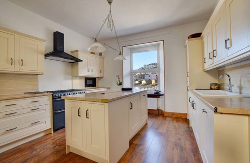 Dartmouth Cottage | Number 17