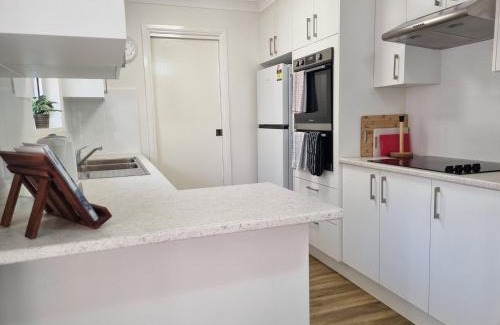 Tuncurry House | Number 4 at 27 South Street