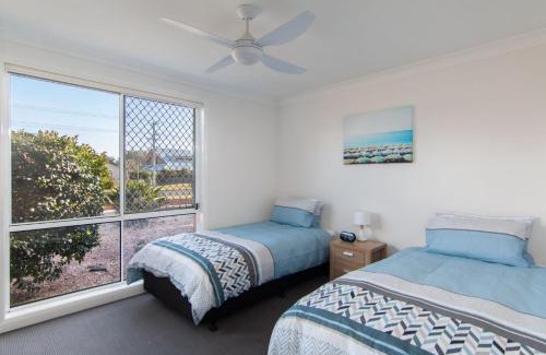 Tuncurry House | Number 4 at 27 South Street