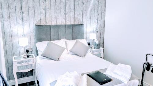Londonderry House | Number 4