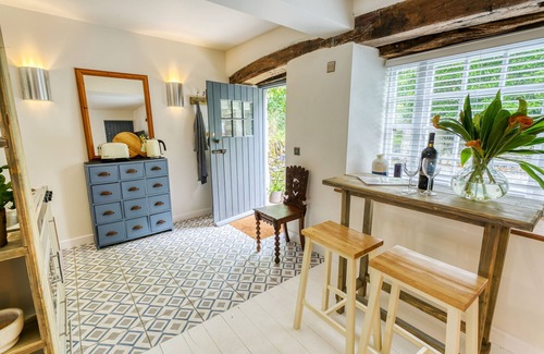 Llanfaethlu Cottage | Number 69 - a coastal that sleeps 2 guests in 1 bedroom