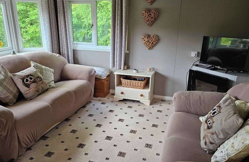 Builth Wells Cabin | Number 8 Lodge Caer Beris