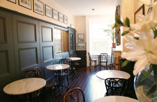 Londonderry House | Number 8 The Townhouse