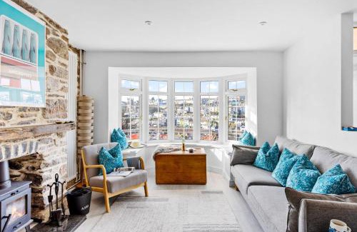 Brixham House | Number Eleven