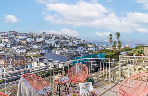 Brixham House | Number Eleven