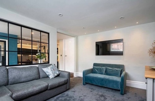 Clare House | Number One High Street, Clare