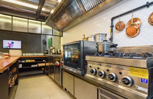 Cumhuriyet Hotel | Numi Hotel