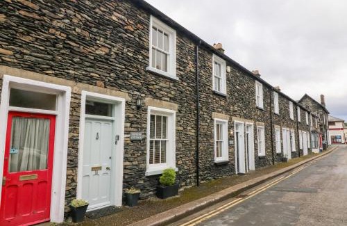 Bowness-on-Windermere House | Nutkin Cottage