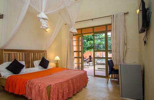 Iganga Hotel | NV Fort Lugard Resort Hotel