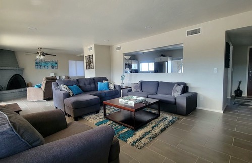 Casas Adobes West House | NW Tucson house with beautiful views of the Catalina Mountains