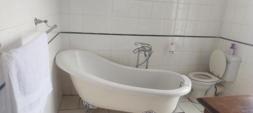 Greater Johannesburg Metropolitan Area House | Nwans Lodge
