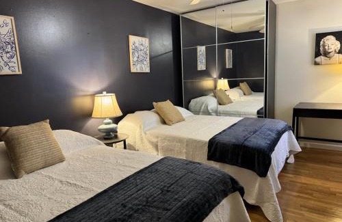 Union City Apartment | NY - NJ Tennis Suites - Sleeps 40 - 15 Mins to NYC