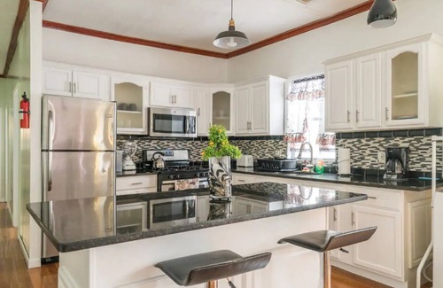 East Flatbush House | NYCHaven2: