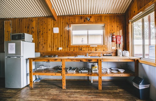 Nyngan RV Rental | Nyngan Riverside Tourist Park