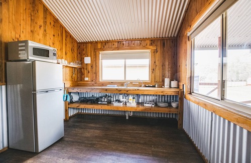 Nyngan RV Rental | Nyngan Riverside Tourist Park