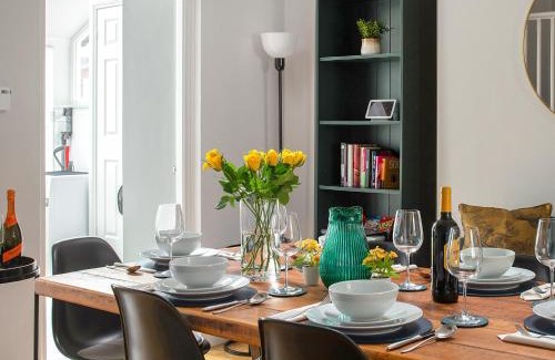 Llanrwst House | Nythfa