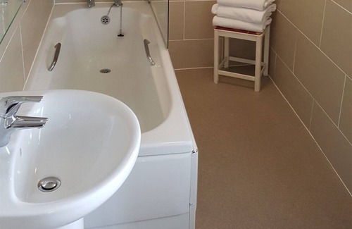 Ely House | Nyton Hotel