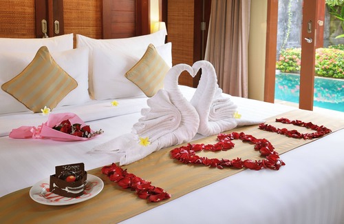 Sunset Road Hotel | Nyuh Bali Luxury Villas