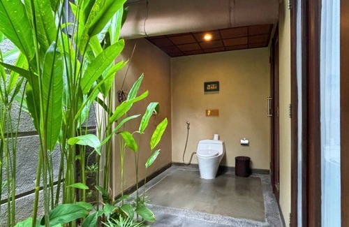 Sunset Road Hotel | Nyuh Bali Luxury Villas
