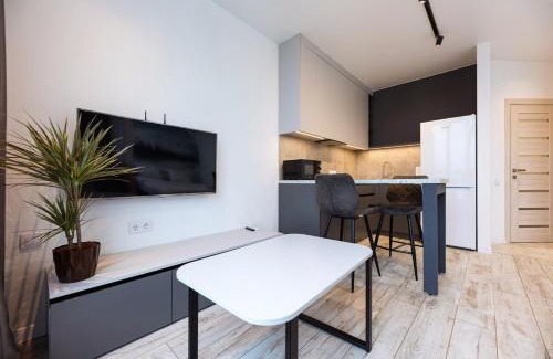 Svyatoshyns'kyi District Apartment | Nyvky Park- 43 Lovely Studio