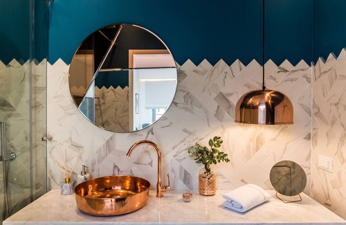 Old Town Hotel | Nyx Chic Manor