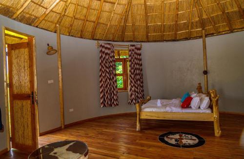 Kasese Cabin | Nzoghu Heritage Safari Camp