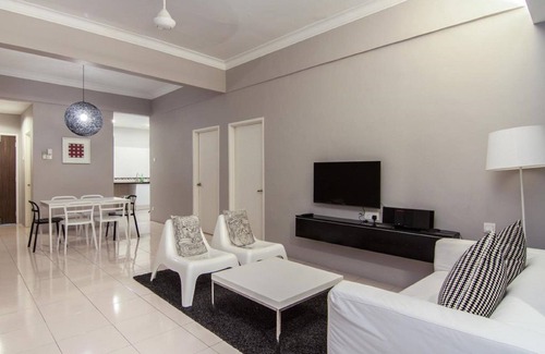 Kampung Sungai Kayu Ara Hotel | O'Boutique Suites Hotel