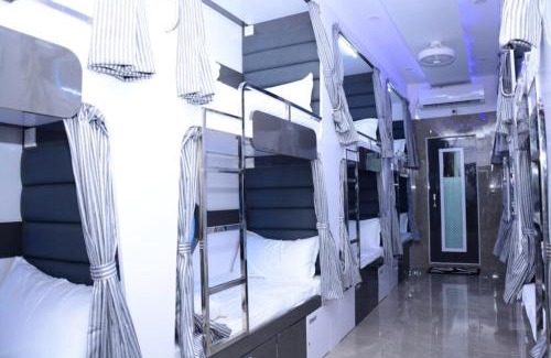 Mumbai Hotel | O C E A N Dormitory T-2