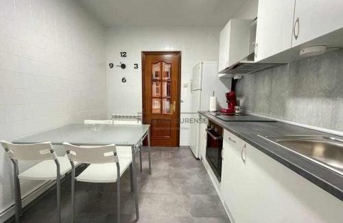 Ourense Apartment | O cuarto de abastos