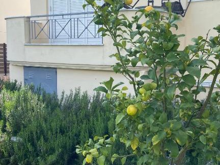 Volos City Centre Villa | O destinație relaxanta 150M de plaja