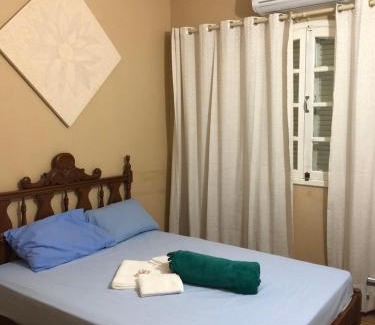 Taio House | O Mar Hospedagem - SUÍTES PRIVADAS