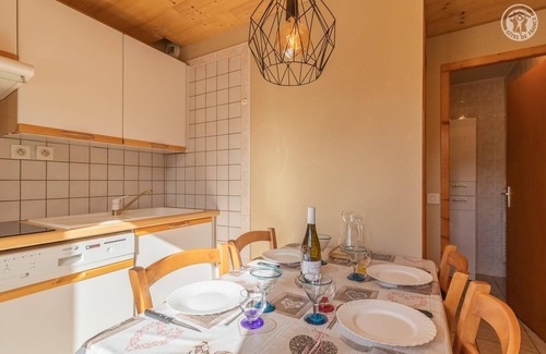 Albiez-le-Vieux House | O'mikely - LE Mickey