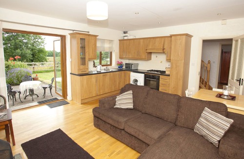 Ardrahan House | O'Neill Holiday Homes