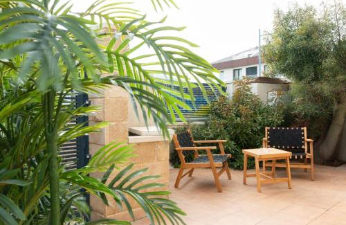 Rishon LeTsiyon Apartment | O&O Group - Budget Basement Apt Near the Beach