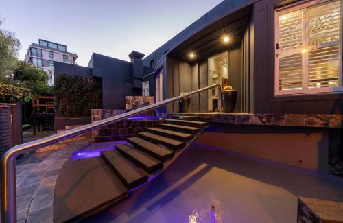 Sea Point Hotel | O on Kloof Boutique Hotel & Spa