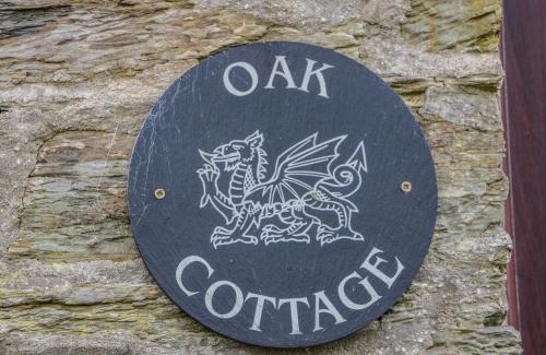 Llandysul House | Oak Cottage