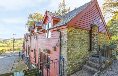 Llanidloes Apartment | Oak Cottage