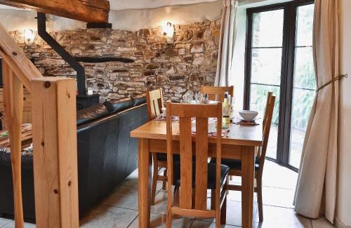 Woolfardisworthy House | Oak Cottage