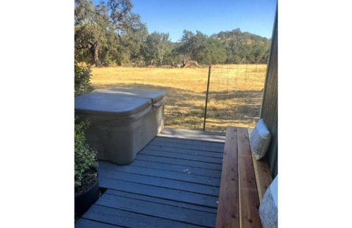 Atascadero House | Oak Country Cottage