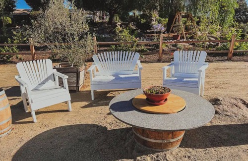Alpine House | Oak Haven Garden Oasis