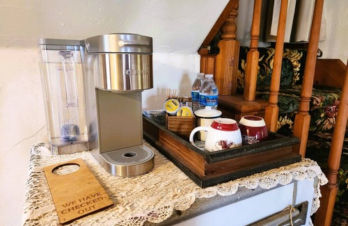 Julian Apartment | Oak Hill Inn, a cozy botique hotel only a 5min stroll to the heart of Julian!