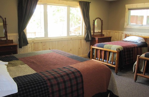 Park Rapids House | Oak - Large 1 BR on Big Sand Lake