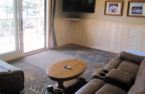 Park Rapids House | Oak - Large 1 BR on Big Sand Lake