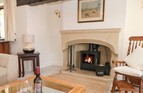 Millthorpe Cottage | OAK LEA, family friendly, character holiday cottage in Dronfield